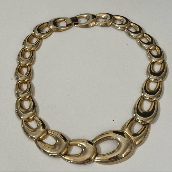 Goltone retro choker style necklace - Picture 3 of 8